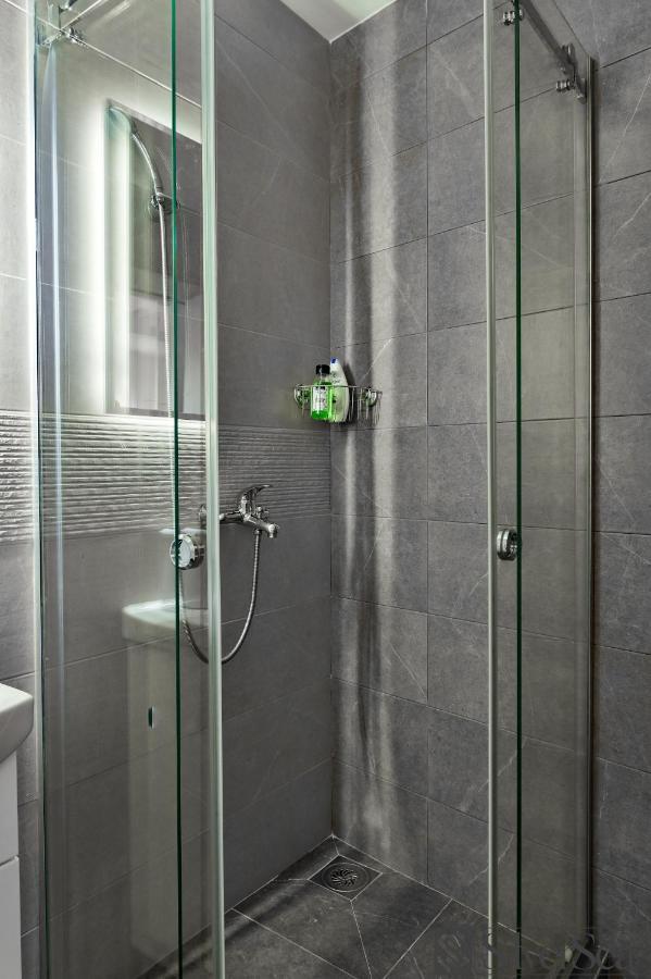 Silversea Apartman Sabac Bagian luar foto