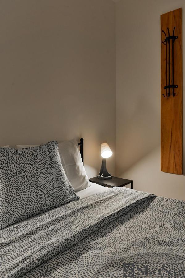 Silversea Apartman Sabac Bagian luar foto